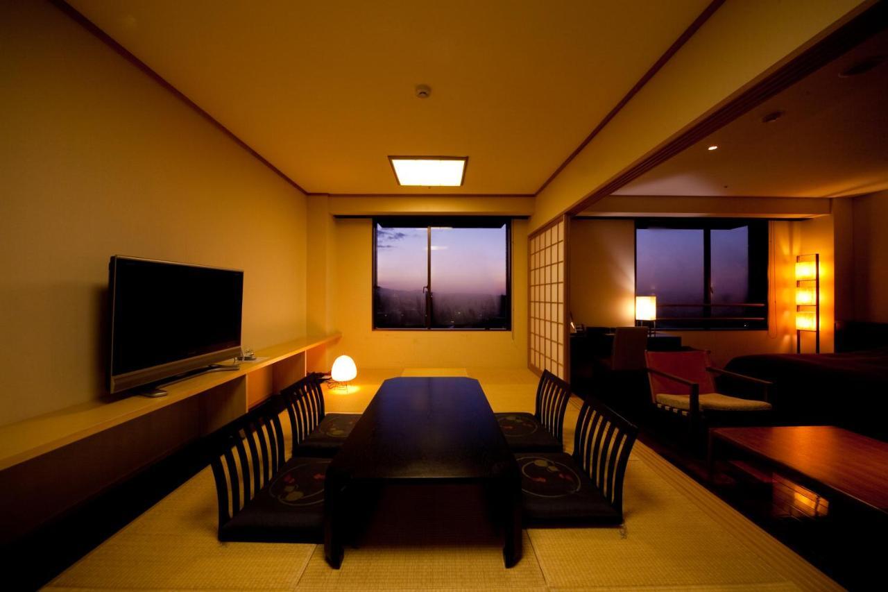 Kikunan Onsen Yubel Hotel Кумамото Екстериор снимка